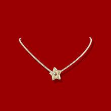 Load image into Gallery viewer, Sliding Star Necklace

