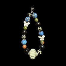 Load image into Gallery viewer, Phone Charm: Style 11
